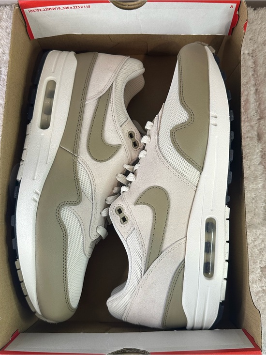 Nike Air Max 1 Essential main image 13